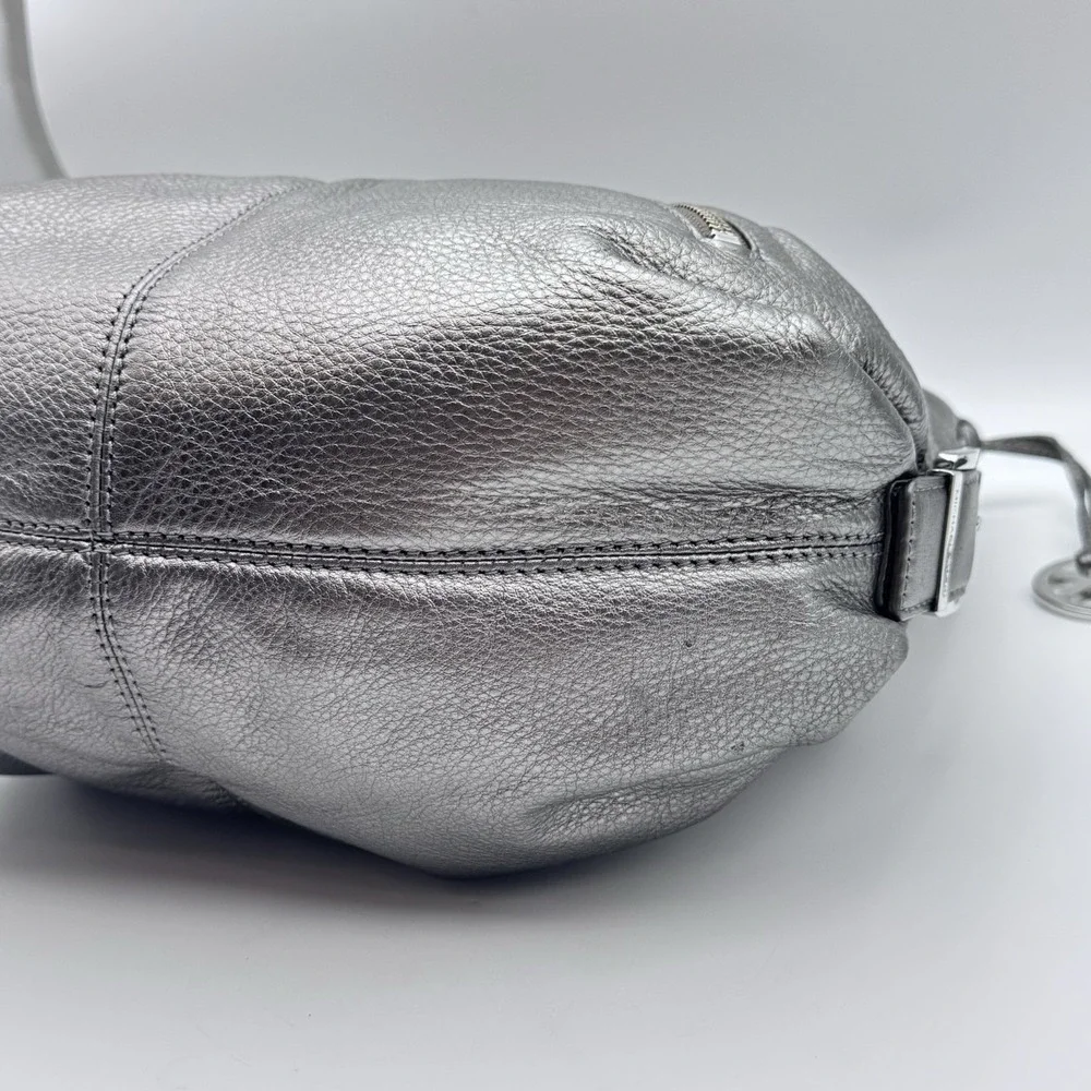 New Michael Kors Evie Hobo Bag Supple Leather Front Zip Pocket Pewter Silver Met